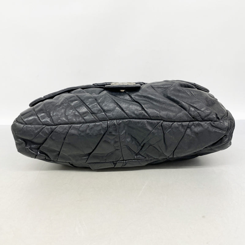 【6ia0703】シャネル ショルダーバッグ Wチェーン レザー ブラック シルバー金具【中古】レディース