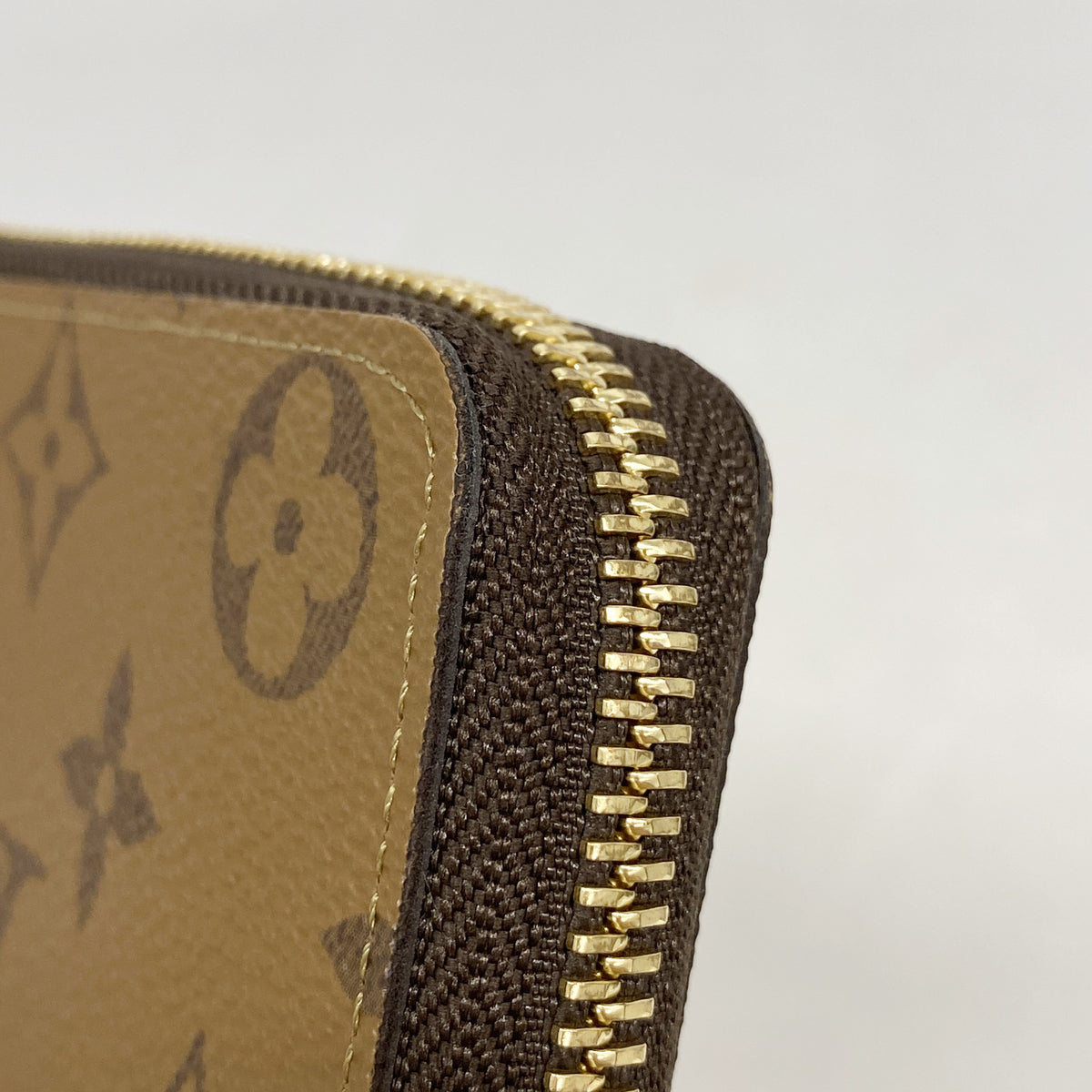 【6ia0711】ルイヴィトン 長財布 モノグラム モノグラム・リバース ポルトフォイユクレマンス M82336 ブラウン【中古】レディース