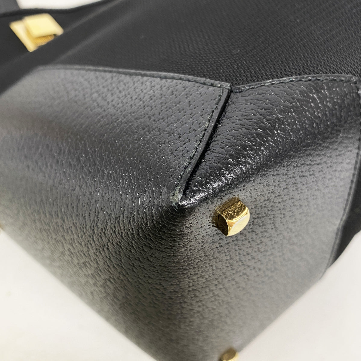 【6ia0712】サルヴァトーレフェラガモ トートバッグ ナイロン ブラック ゴールド金具【中古】レディース