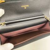 【6ia0724】シャネル ショルダーウォレット マトラッセ チェーンショルダー ラムスキン ブラック ゴールド金具【中古】レディース