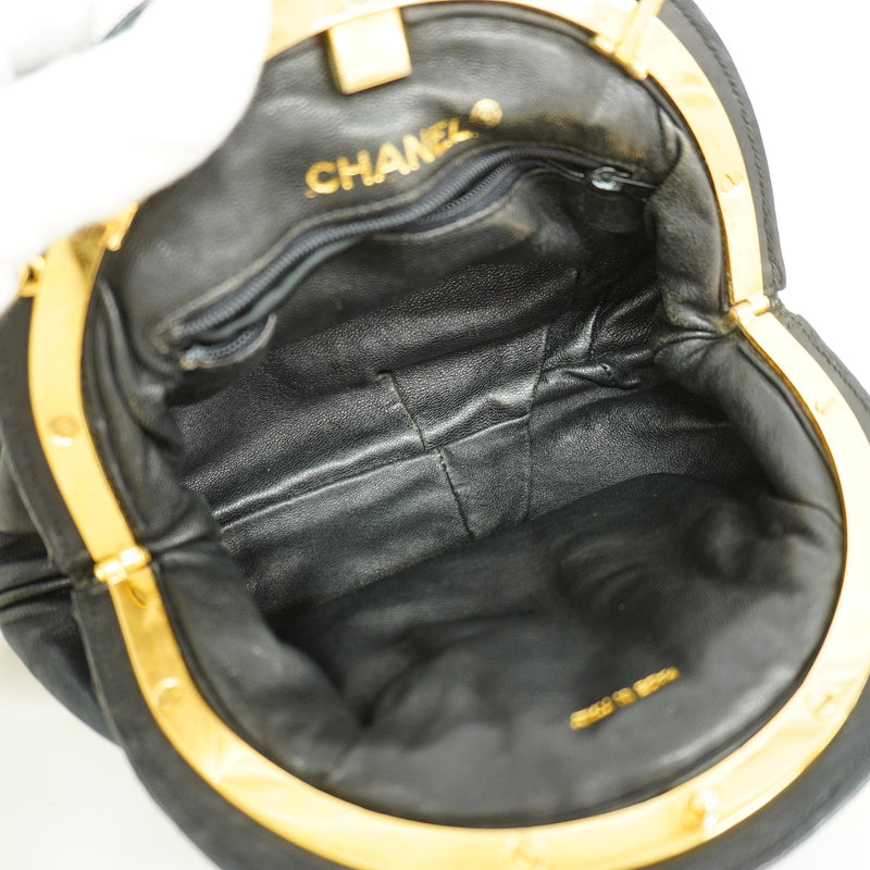 【6ia0763】シャネル ショルダーバッグ フリンジ付きチェーンショルダー ラムスキン ブラック ゴールド金具【中古】レディース
