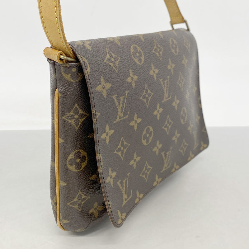 【6ia0820】ルイヴィトン ショルダーバッグ モノグラム ミュゼットタンゴロングストラップ M51388 ブラウン【中古】レディース