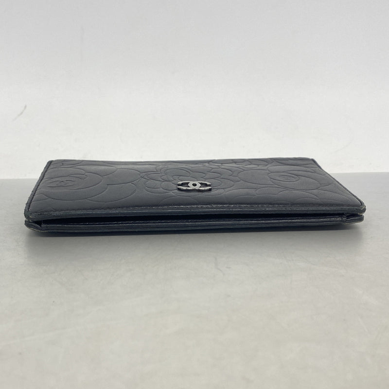 【6ia0822】シャネル 長財布 カメリア ラムスキン ブラック シルバー金具【中古】レディース