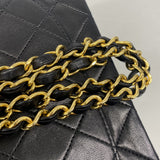【6ia0848-h】シャネル ショルダーバッグ マトラッセ Wフラップ Wチェーン ラムスキン ブラック ゴールド金具【中古】レディース