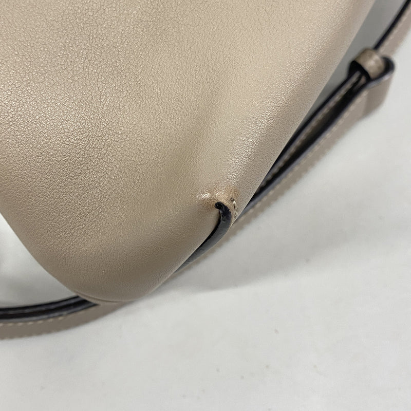 【6ia0849-h】フェンディ ハンドバッグ バイザウェイ レザー ベージュ シルバー金具 2wayバッグ【中古】レディース