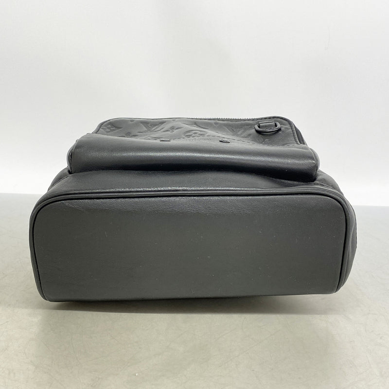 【6ia0853】ルイヴィトン ボディバッグ モノグラム・シャドウ レーサースリングバッグ M46107 ブラック【中古】メンズ