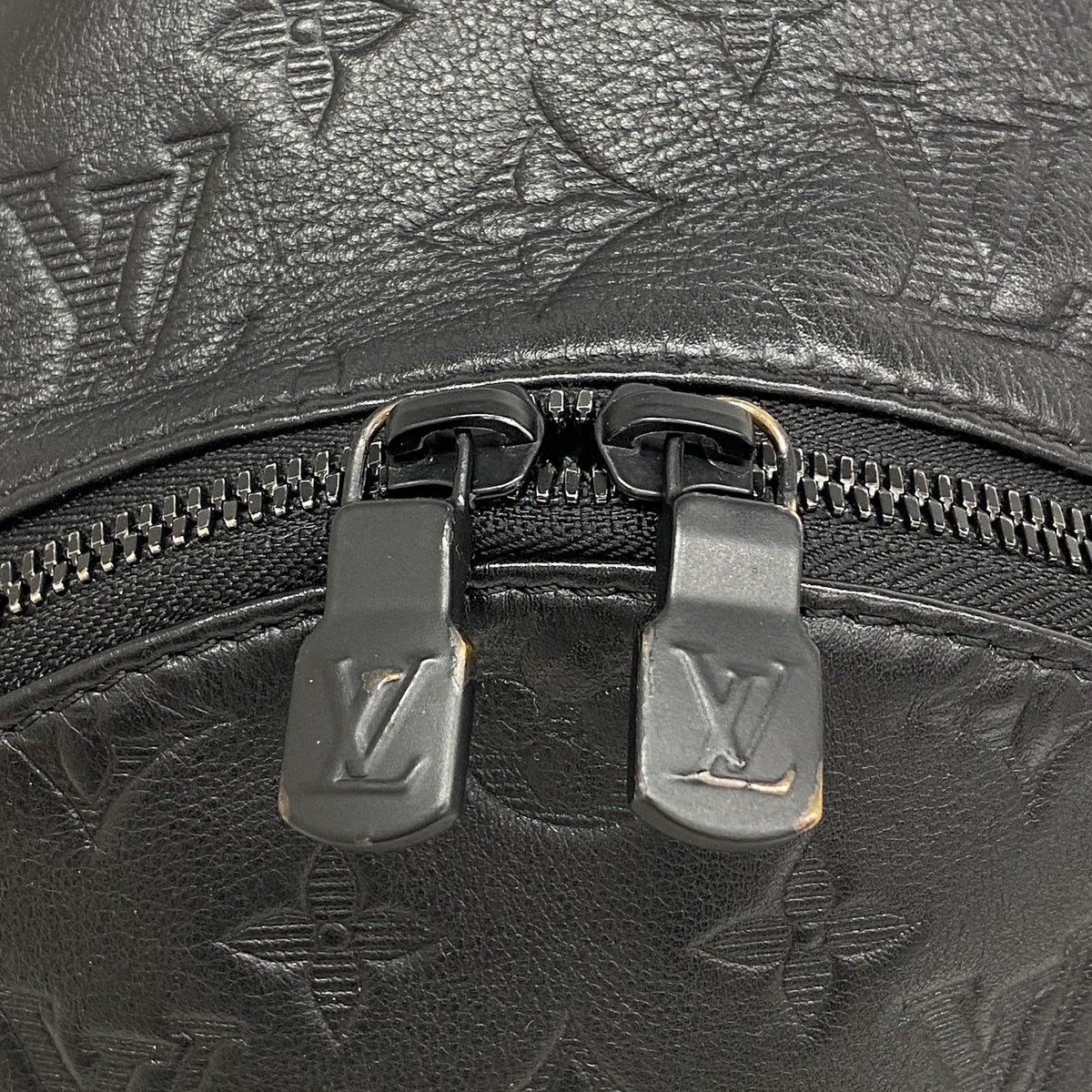 【6ia0853】ルイヴィトン ボディバッグ モノグラム・シャドウ レーサースリングバッグ M46107 ブラック【中古】メンズ