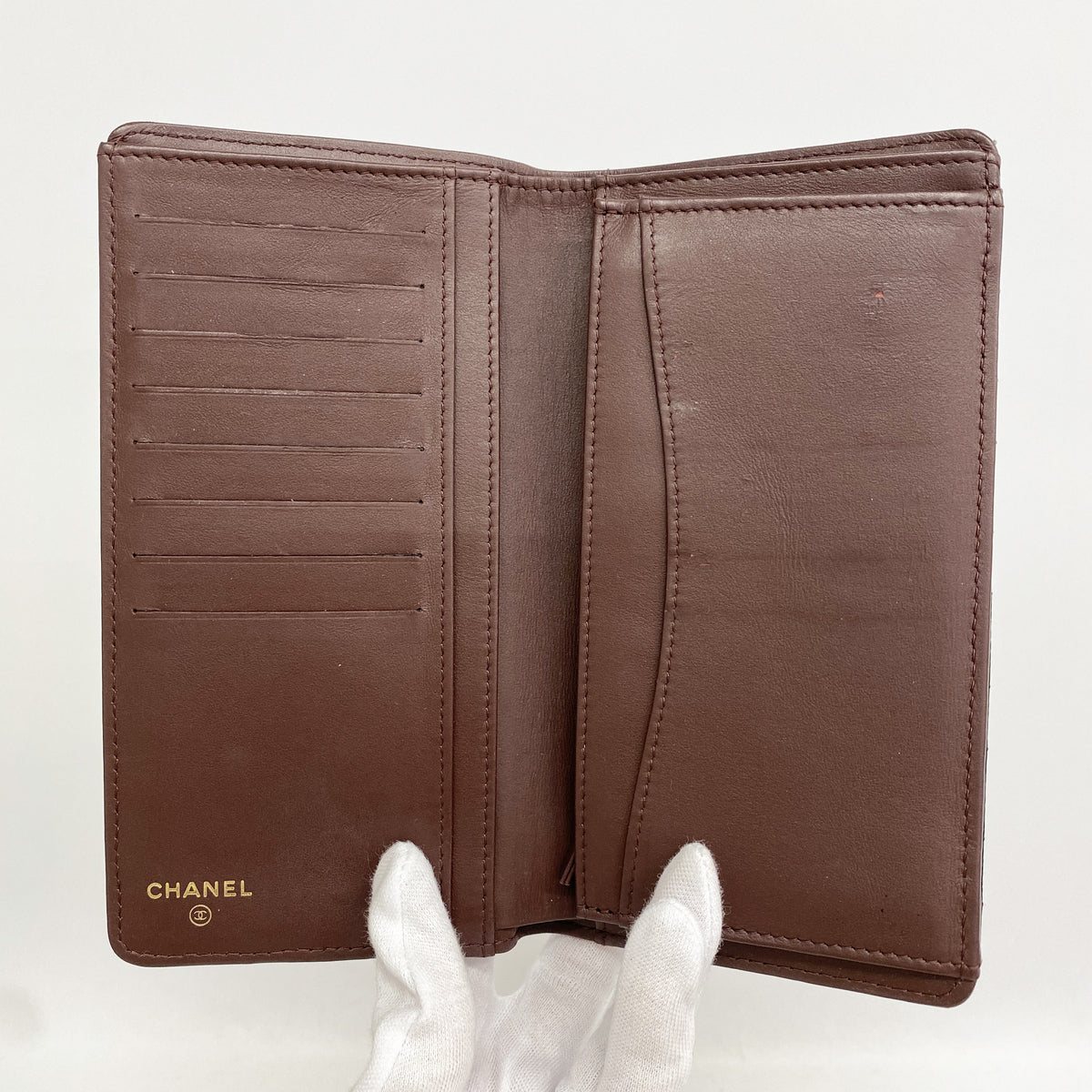【6ia0857】シャネル 長財布 マトラッセ キャビアスキン ブラック ゴールド金具【中古】レディース