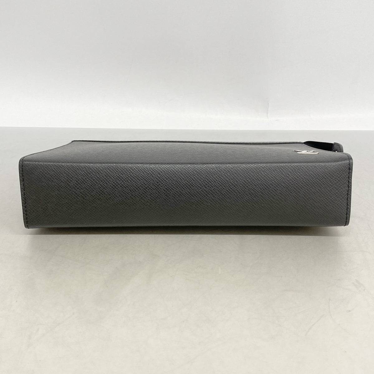 【6ia0869】ルイヴィトン クラッチバッグ タイガ ポシェットヴォワヤージュ M30450 ノワール【中古】メンズ