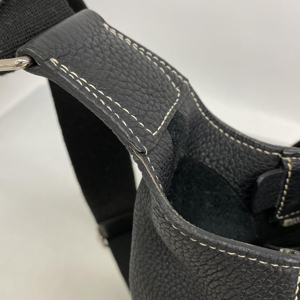 【6ia0872】エルメス ショルダーバッグ グッドニュースPM トリヨンクレマンス ブラック シルバー金具 □L刻印【中古】レディース