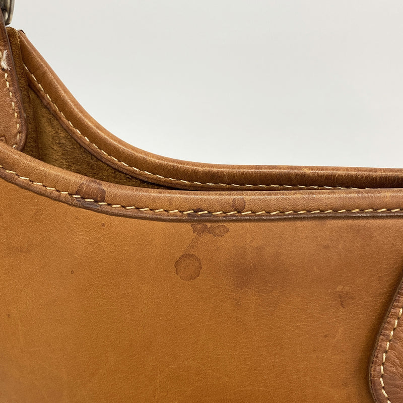 【6ia0874】エルメス ショルダーバッグ エヴリン1PM ヴァッシュ ナチュラル シルバー金具 □C刻印【中古】レディース