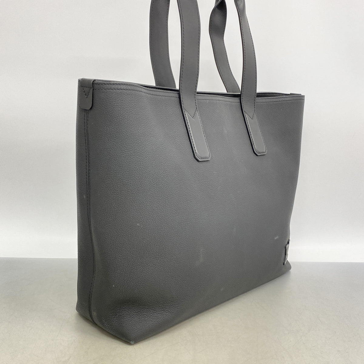 【6ia0913】ルイヴィトン トートバッグ LVアエログラム パイロットトート M24771 ブラック【中古】メンズ