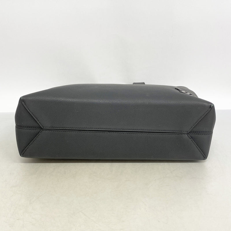 【6ia0913】ルイヴィトン トートバッグ LVアエログラム パイロットトート M24771 ブラック【中古】メンズ