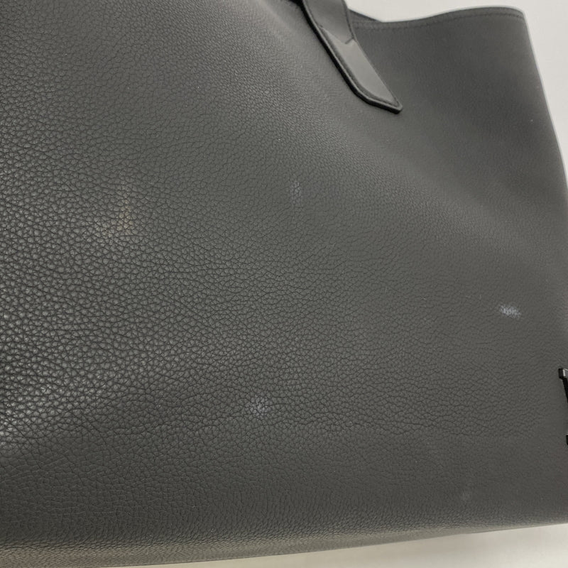 【6ia0913】ルイヴィトン トートバッグ LVアエログラム パイロットトート M24771 ブラック【中古】メンズ