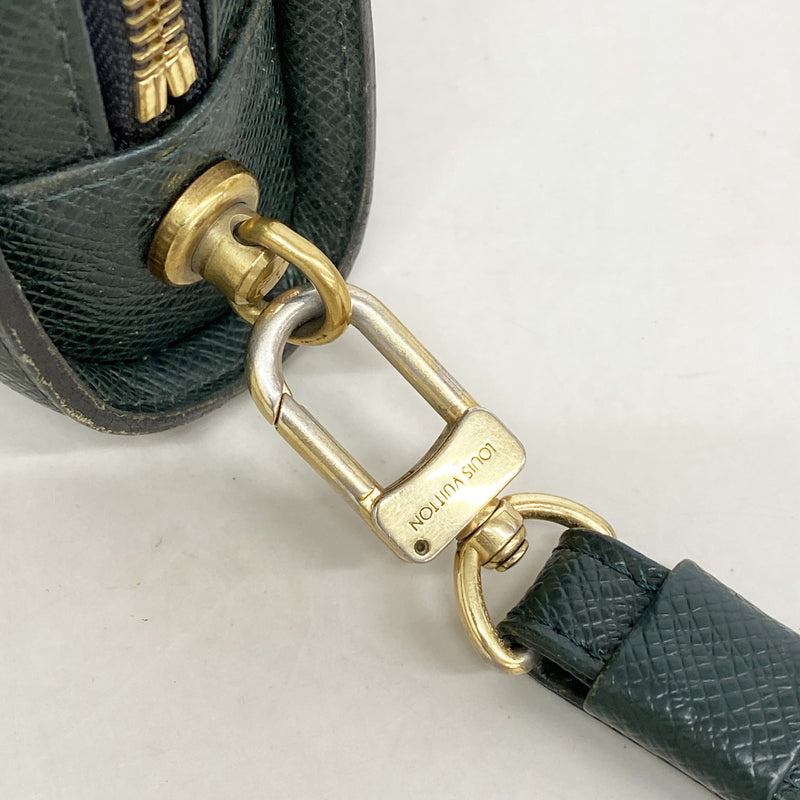 【6ia0915】ルイヴィトン クラッチバッグ タイガ バイカル M30184 エピセア【中古】メンズ