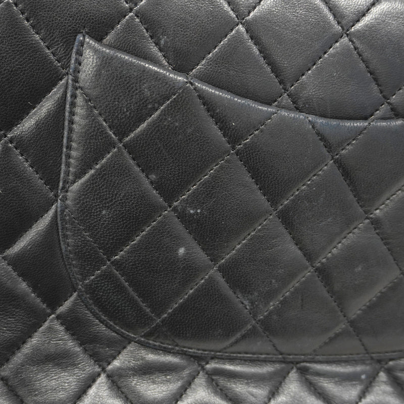 【6ia0920】シャネル ショルダーバッグ マトラッセ Wフラップ Wチェーン ラムスキン ブラック ゴールド金具【中古】レディース