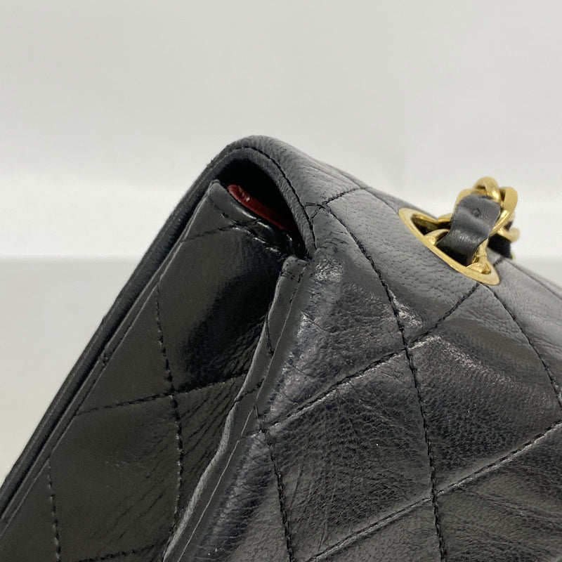 【6ia0985】シャネル ショルダーバッグ マトラッセ チェーンショルダー ラムスキン ブラック ゴールド金具【中古】レディース