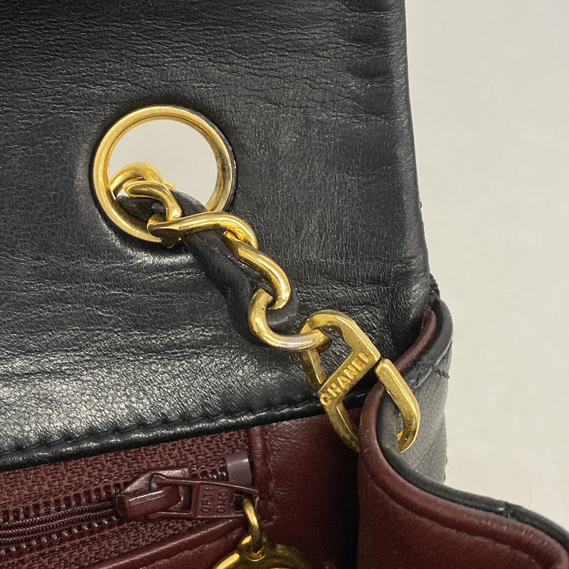 【6ia0987】シャネル ショルダーバッグ マトラッセ チェーンショルダー ラムスキン ブラック ゴールド金具【中古】レディース