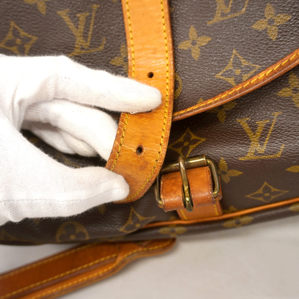 【6ia0995】ルイヴィトン ショルダーバッグ モノグラム ソミュール35 M42254 ブラウン【中古】レディース