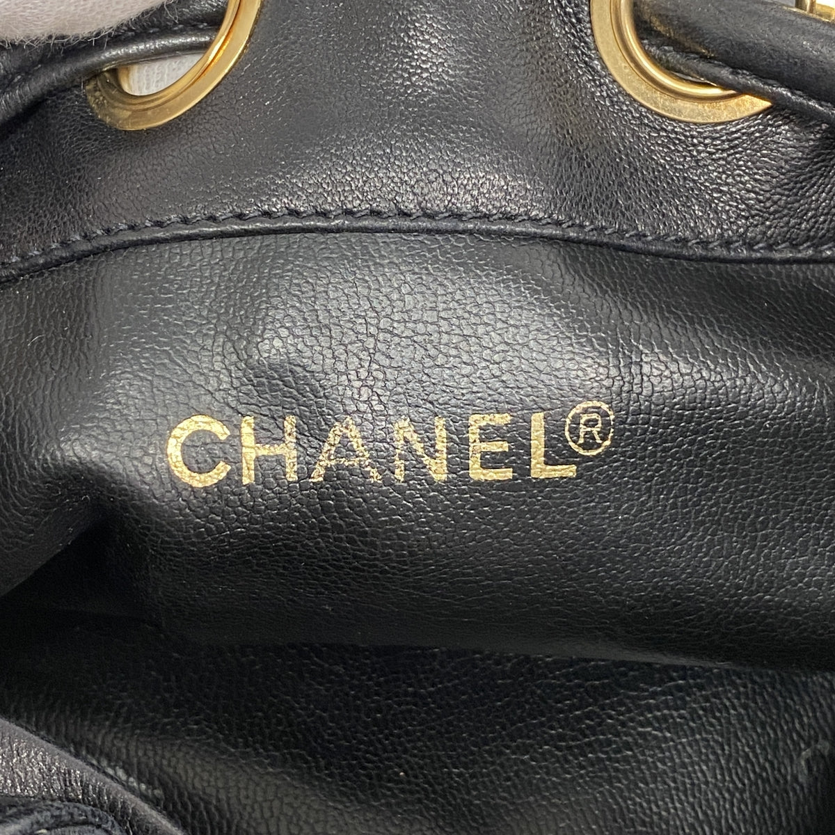 【6ia1003】シャネル ショルダーバッグ チェーンショルダー ラムスキン ブラック ゴールド金具【中古】レディース
