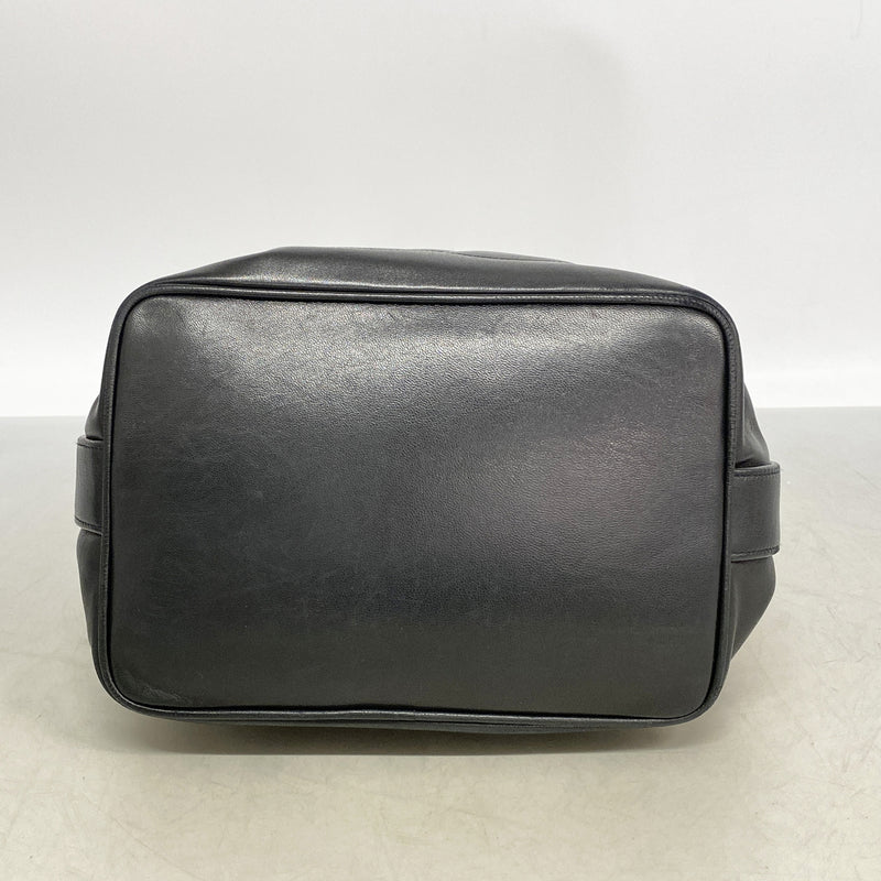 【6ia1003】シャネル ショルダーバッグ チェーンショルダー ラムスキン ブラック ゴールド金具【中古】レディース