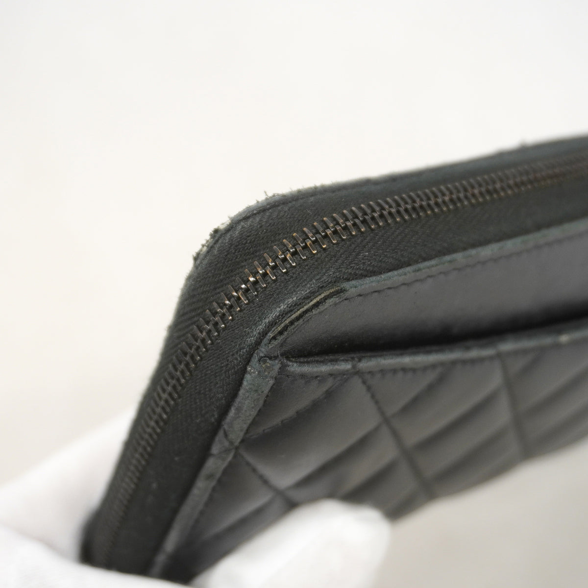 【6ia1037】シャネル 長財布 マトラッセ ラムスキン ブラック【中古】レディース