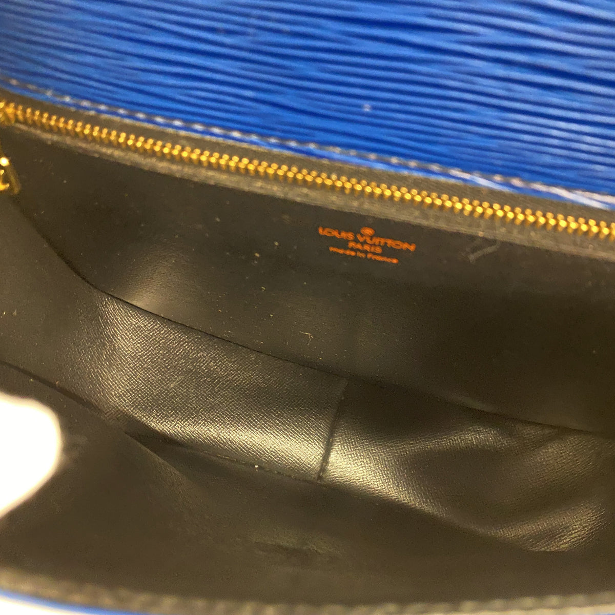 【6ia1045】ルイヴィトン ショルダーバッグ エピ サンクルー M52195 トレドブルー【中古】レディース