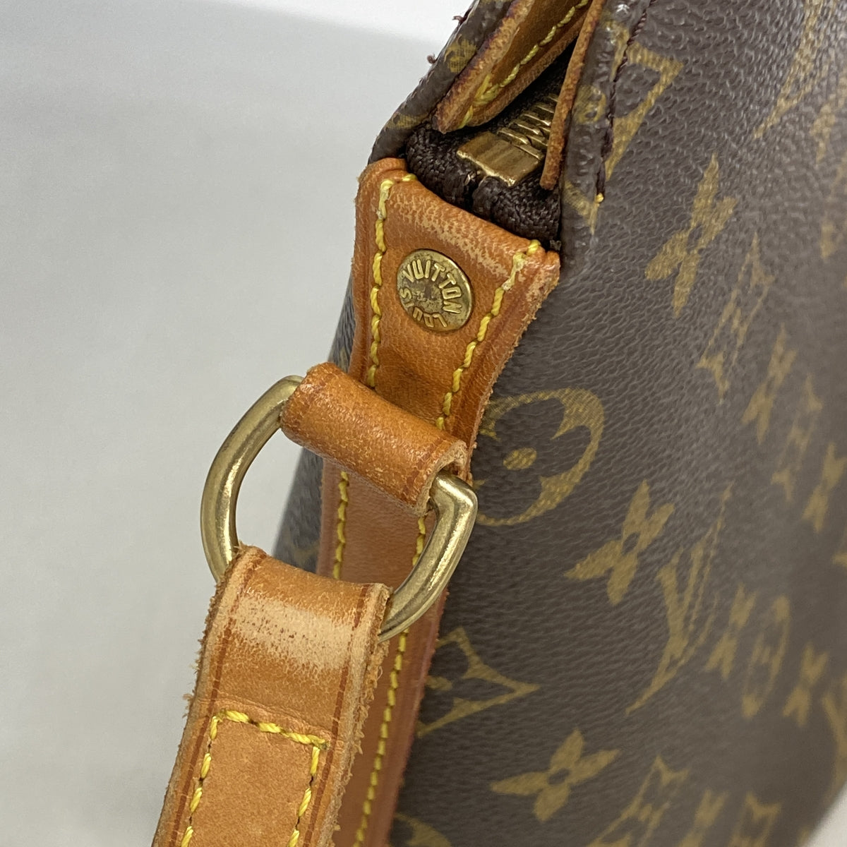 【6ia1046】ルイヴィトン ショルダーバッグ モノグラム ドルーオ M51290 ブラウン【中古】レディース