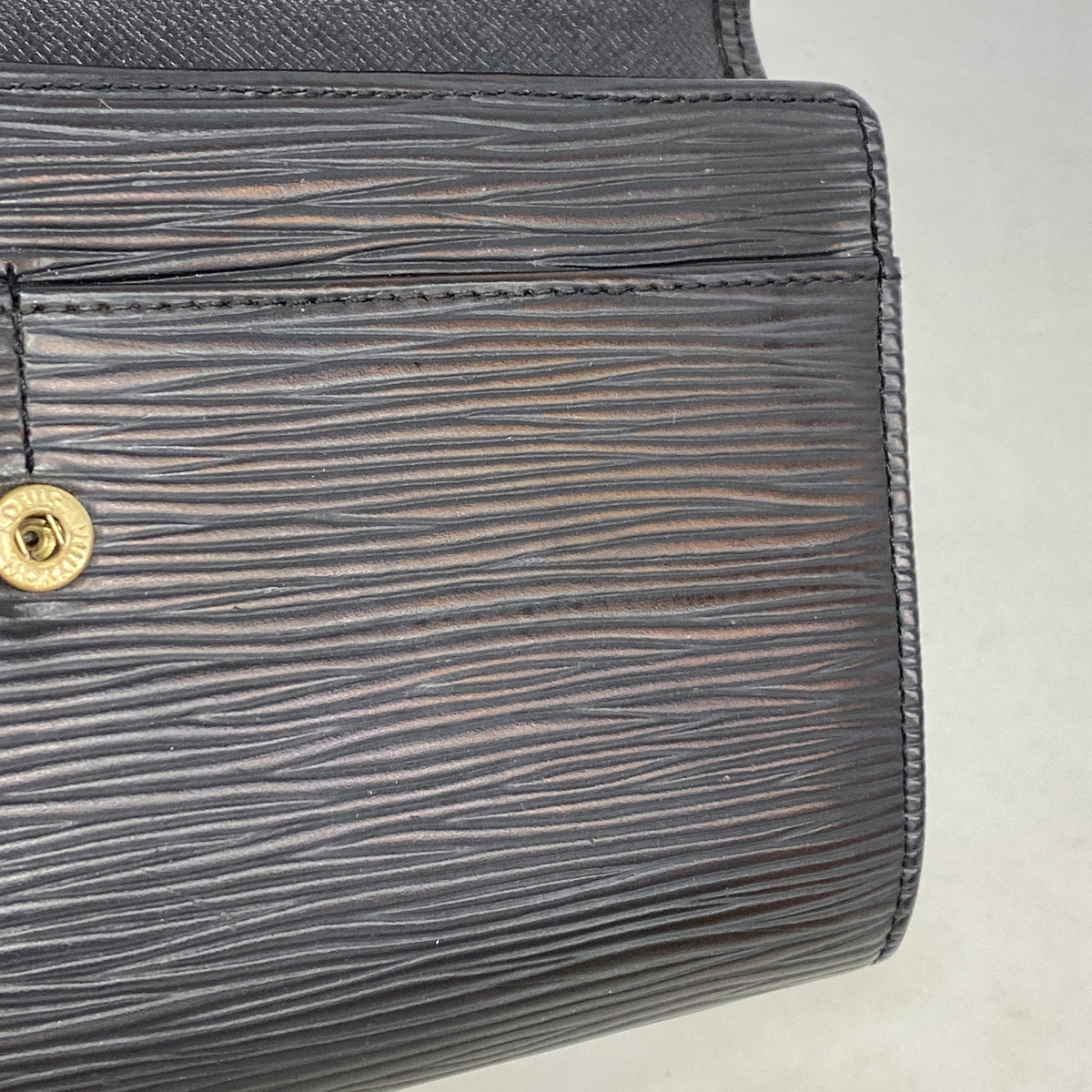 【6ia1048】ルイヴィトン 長財布 エピ ポシェットポルトモネクレディ M63572 ノワール【中古】レディース