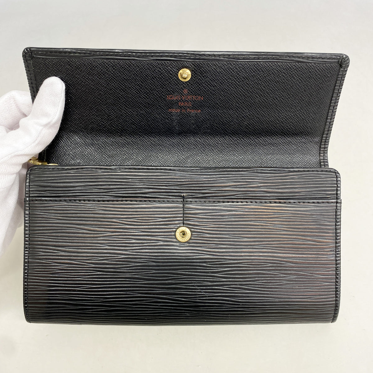 【6ia1048】ルイヴィトン 長財布 エピ ポシェットポルトモネクレディ M63572 ノワール【中古】レディース