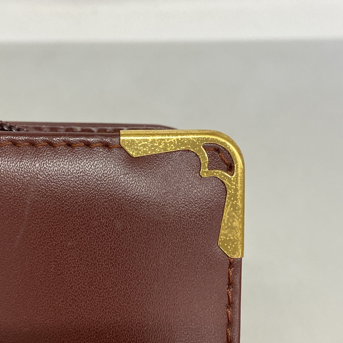 【6ia1050】カルティエ クラッチバッグ マスト レザー ボルドー ゴールド金具【中古】メンズ