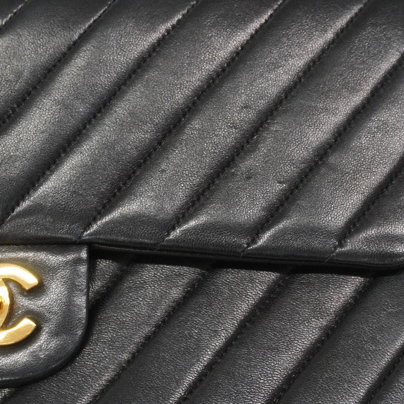 【6ia1078】シャネル ショルダーバッグ Vステッチ Wフラップ Wチェーン ラムスキン ブラック ゴールド金具【中古】レディース