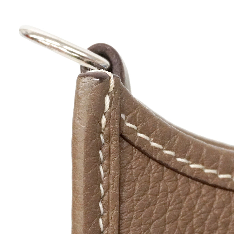 【6ia1083】エルメス ショルダーバッグ エヴリンTPM トリヨンクレマンス エトゥープ シルバー金具 Z刻印【中古】レディース