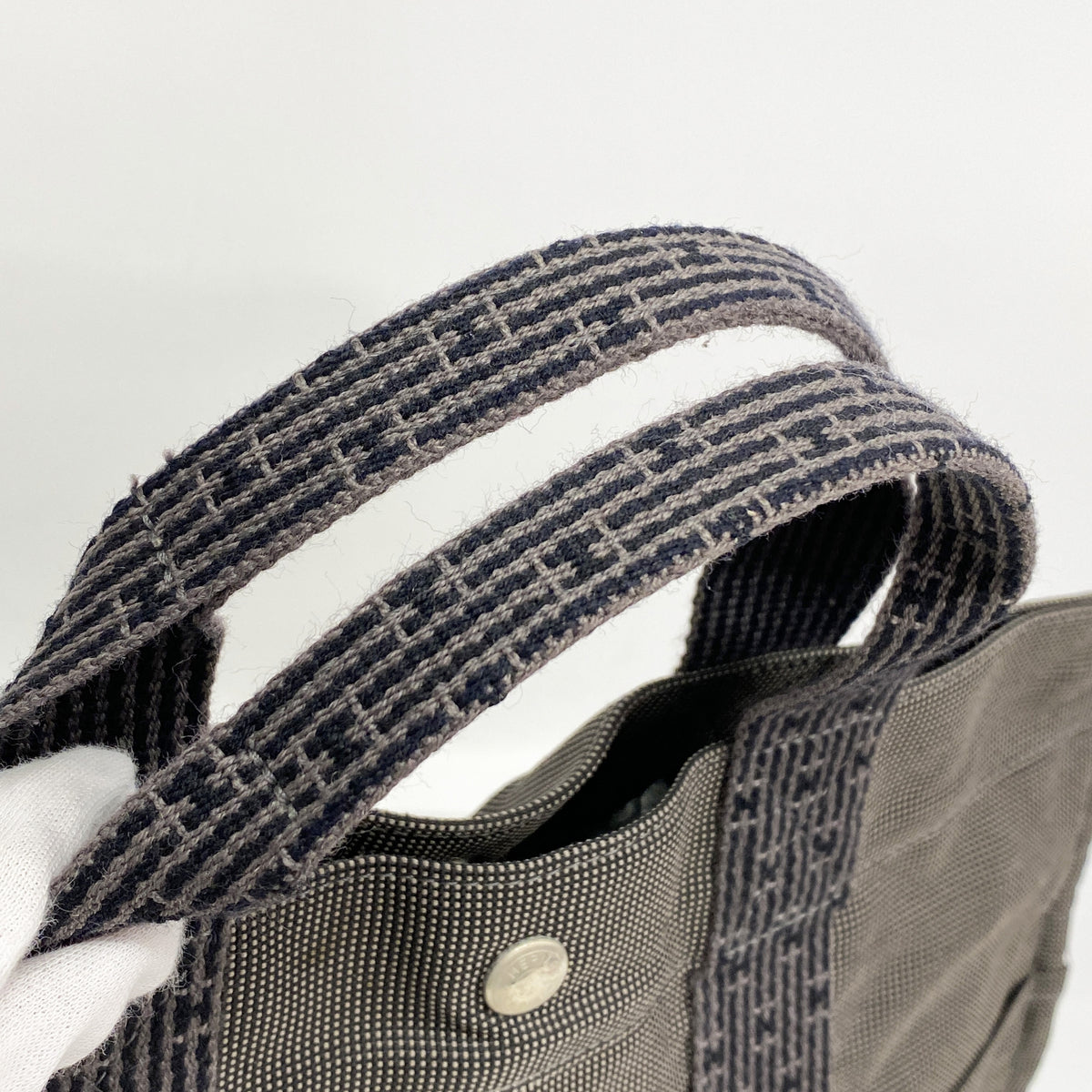 【6ia1120】エルメス トートバッグ エールラインMM ナイロン グレー シルバー金具【中古】メンズ レディース ユニセックス