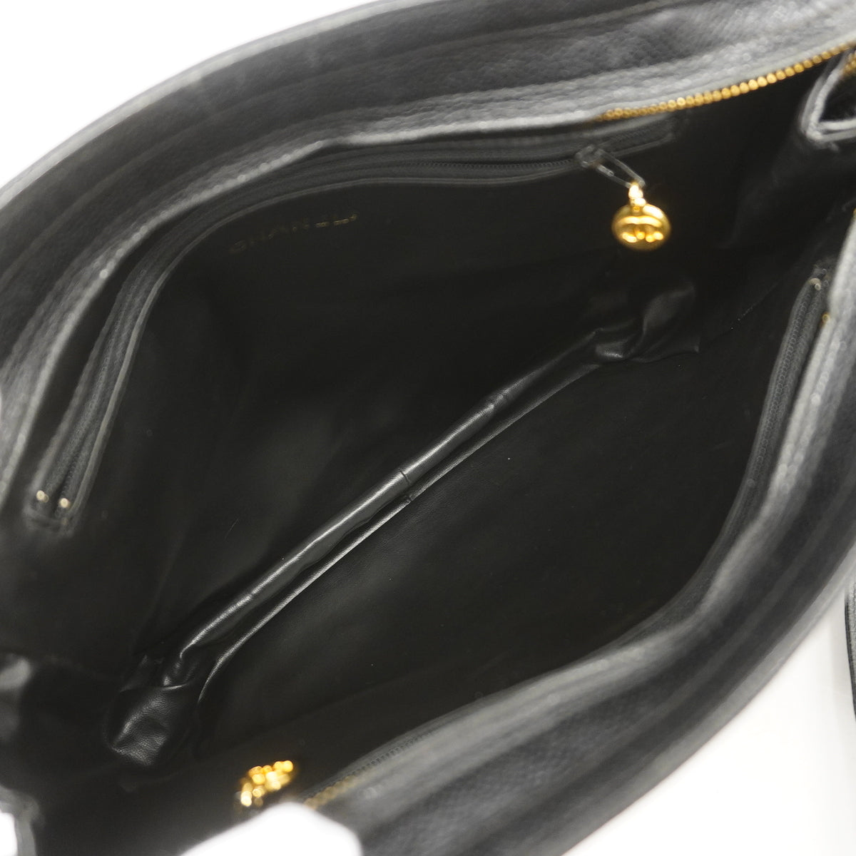 【6ia1157】シャネル チェーントート トリプルココ キャビアスキン ブラック ゴールド金具【中古】レディース