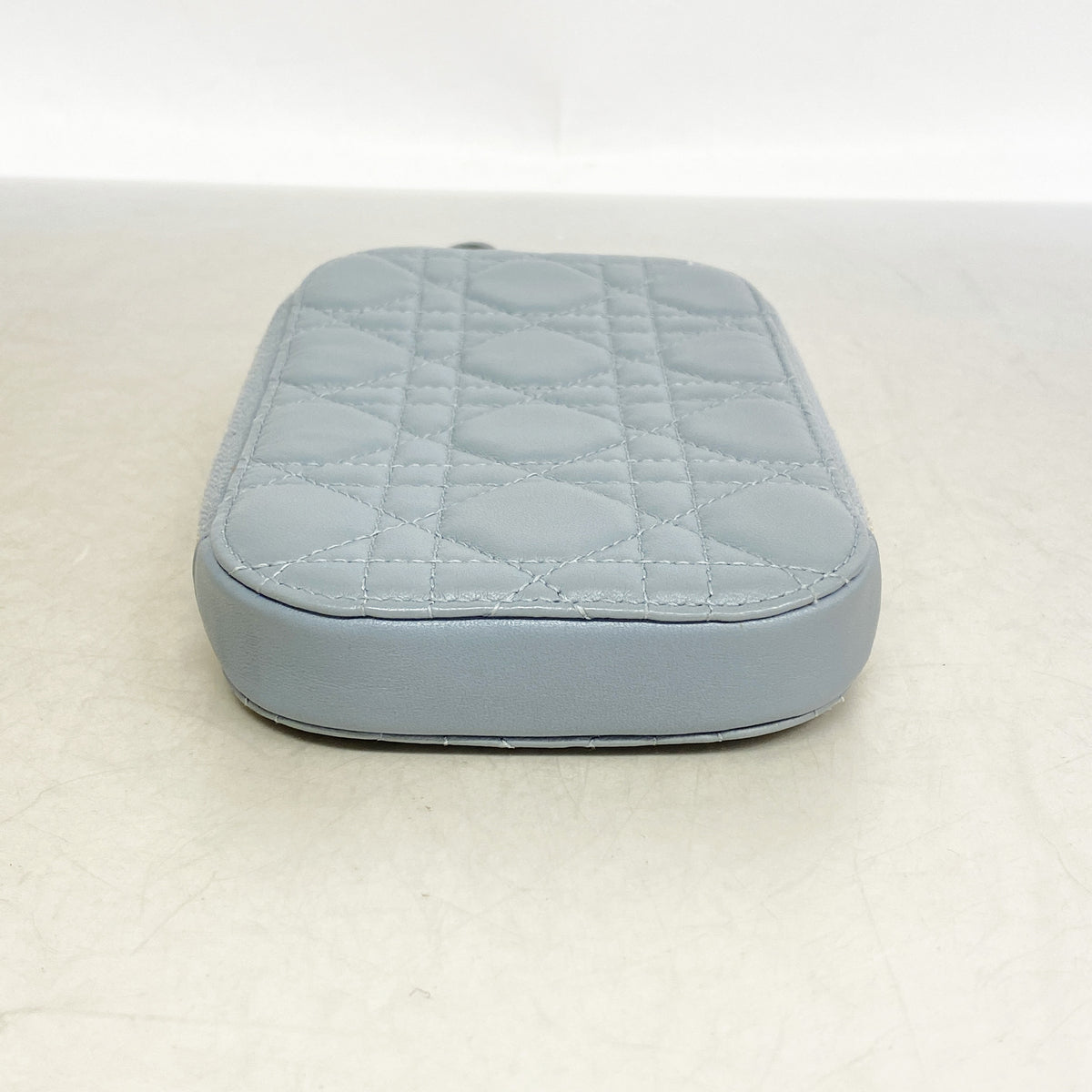 【6ia1178】クリスチャンディオール ショルダーバッグ カナージュ レザー ブルー シャンパンゴールド金具【中古】レディース