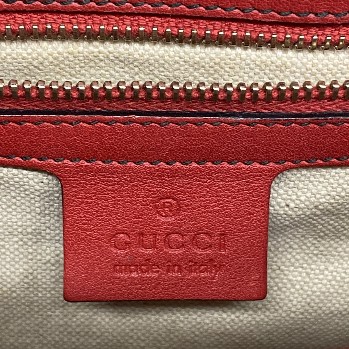 【6ia1182】グッチ ショルダーバッグ グッチシマ 295403 レザー レッド シャンパンゴールド金具【中古】レディース