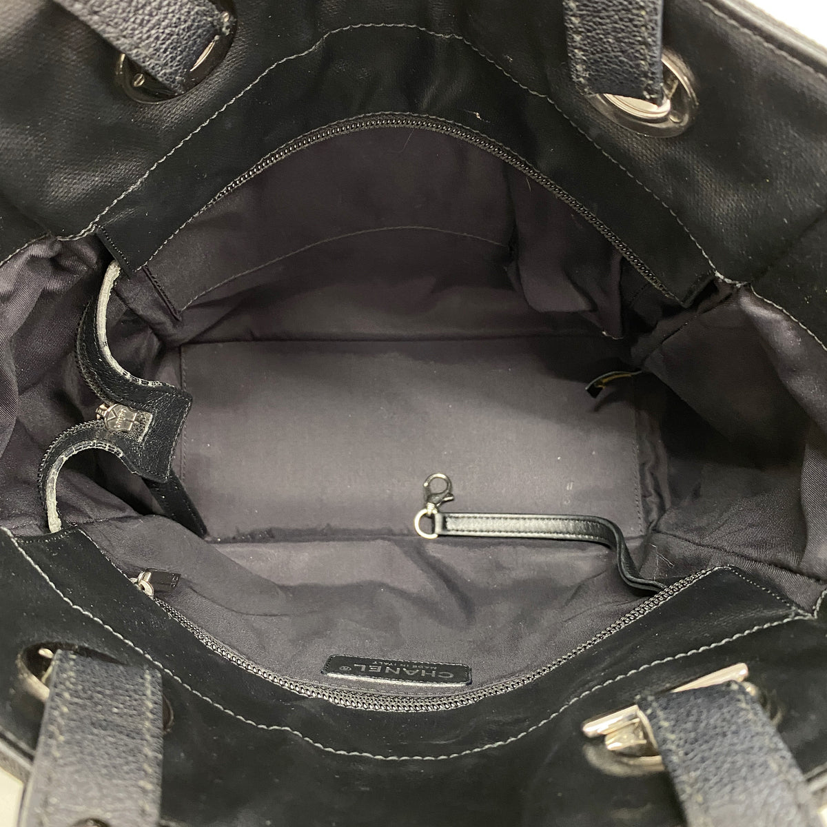 【6ia1204】シャネル トートバッグ パリビアリッツ キャンバス ブラック シルバー金具【中古】レディース