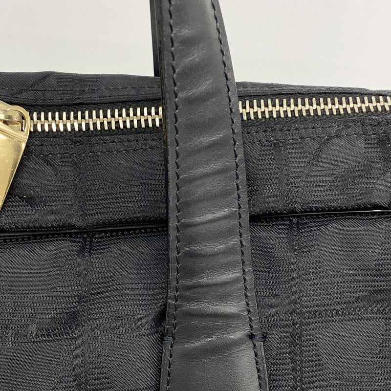 【6ia1205】シャネル ハンドバッグ ニュートラベル ナイロン ブラック シャンパンゴールド金具【中古】レディース