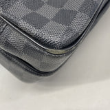 【6ib1225】ルイヴィトン ショルダーバッグ ダミエ・グラフィット イオ N45252 ブラック グレー【中古】メンズ