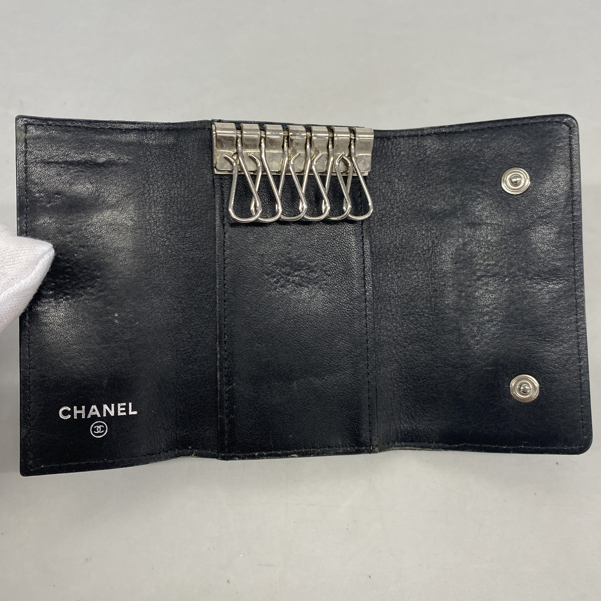 【6ib1232】シャネル キーケース キャビアスキン ブラック シルバー金具【中古】メンズ レディース ユニセックス
