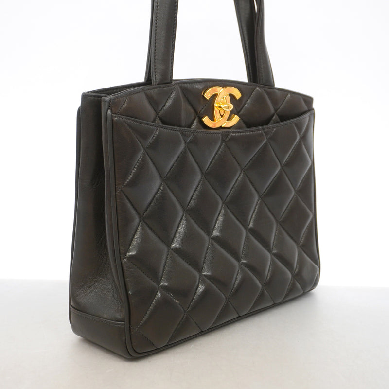 【6ib1239】シャネル トートバッグ マトラッセ ラムスキン ブラック ゴールド金具【中古】レディース