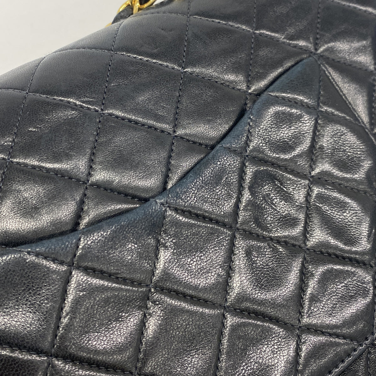 【6ib1289】シャネル ショルダーバッグ マトラッセ Wフラップ Wチェーン ラムスキン ブラック ゴールド金具【中古】レディース