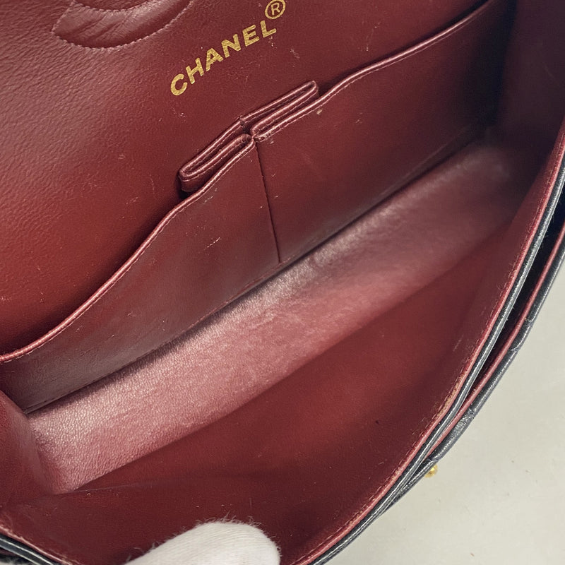 【6ib1289】シャネル ショルダーバッグ マトラッセ Wフラップ Wチェーン ラムスキン ブラック ゴールド金具【中古】レディース