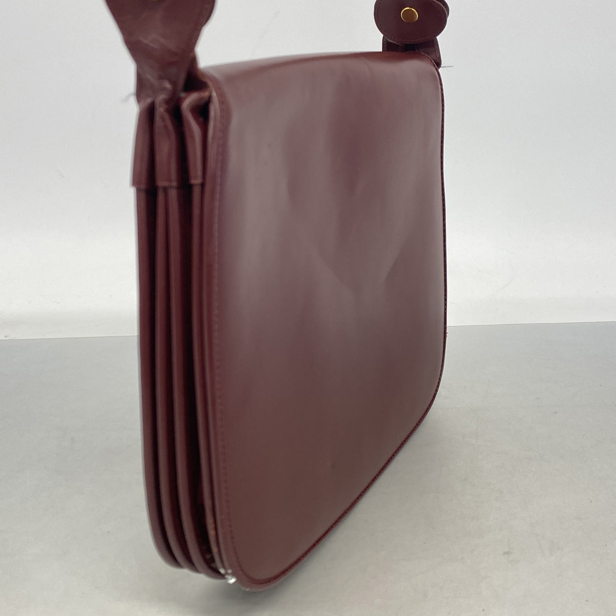 【6ib1290】カルティエ ショルダーバッグ マスト レザー ボルドー ゴールド金具【中古】レディース