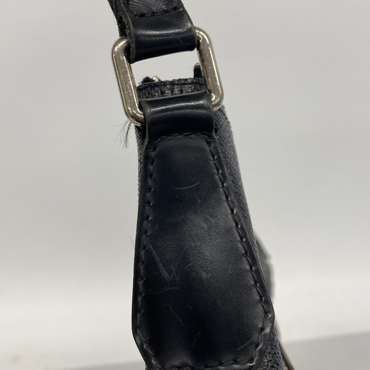 【6ib1291】ルイヴィトン ショルダーバッグ ダミエ・グラフィット ミックMM N41106 ブラック グレー【中古】メンズ