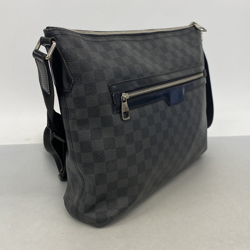 【6ib1291】ルイヴィトン ショルダーバッグ ダミエ・グラフィット ミックMM N41106 ブラック グレー【中古】メンズ