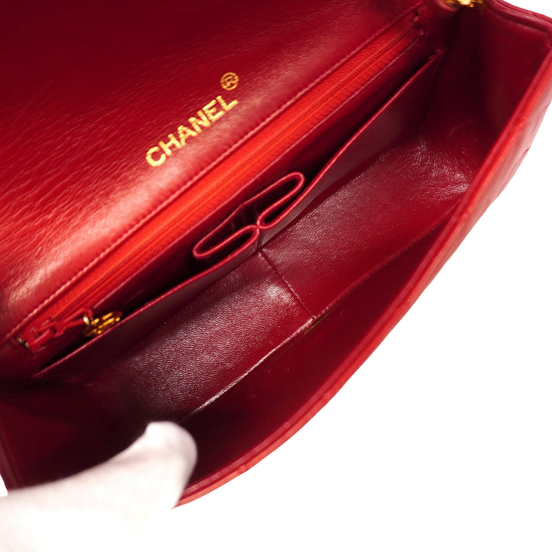【6ib1319】シャネル ショルダーバッグ マトラッセ チェーンショルダー ラムスキン レッド ゴールド金具【中古】レディース
