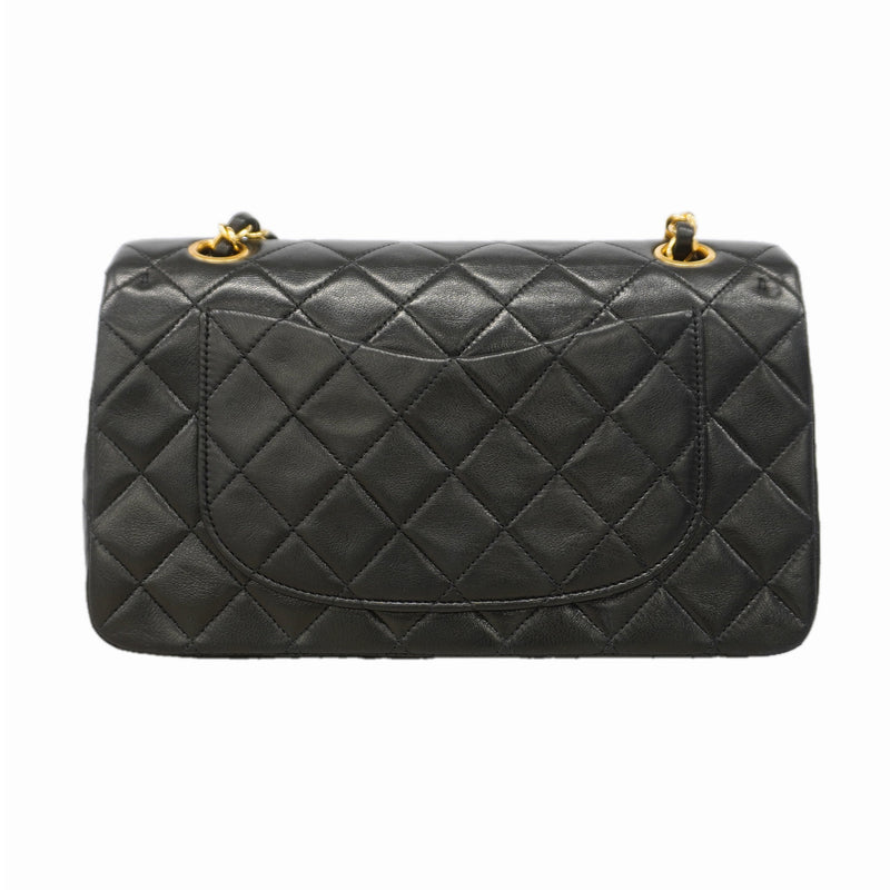 【6ib1320】シャネル ショルダーバッグ マトラッセ Wフラップ Wチェーン ラムスキン ブラック ゴールド金具【中古】レディース
