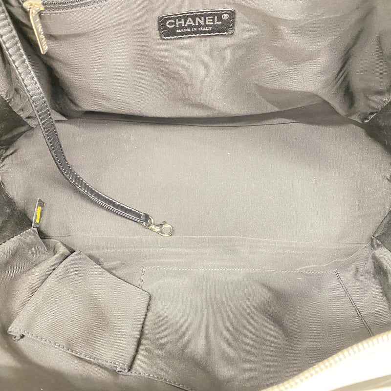 【6ib1324】シャネル チェーントート マトラッセ ラムスキン ブラック シルバー金具【中古】レディース